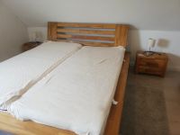 Doppelbett/ Ehebett Massivholz sehr hochwertig NEUWERTIG Nordrhein-Westfalen - Bünde Vorschau