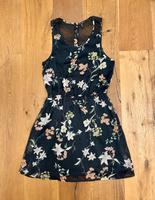 Edles Only Sommerkleid Blumen schwarz bunt 38 Baden-Württemberg - Aalen Vorschau
