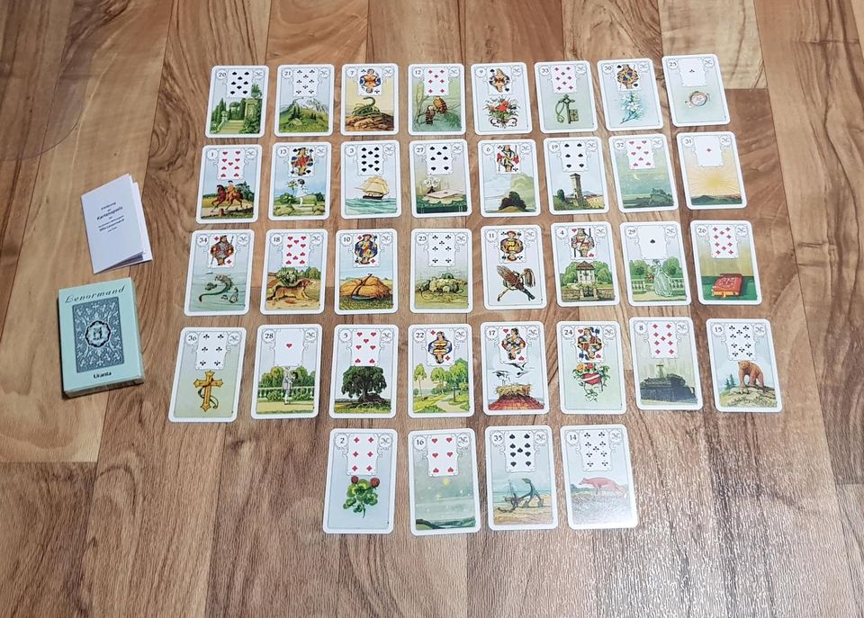 Tarot Kartenspiel in Kranenburg