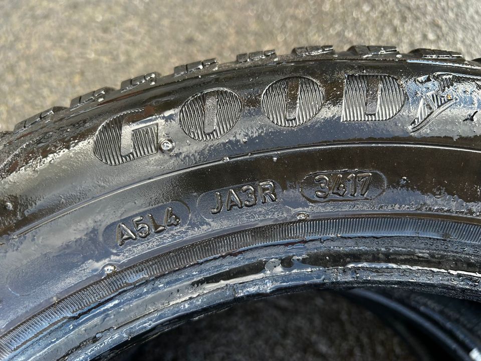 195 60 R16 Goodyear Ultra Grip 9  Winterreifen 2 Stück in Wittlich