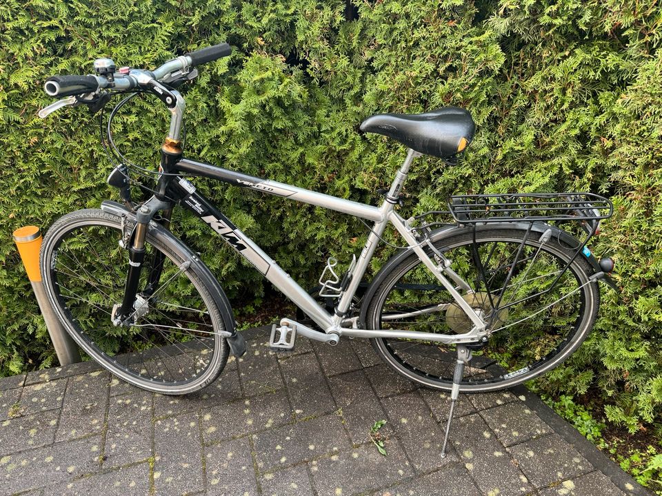 Erwachsenen Fahrrad KTM 28 Zoll in Kelkheim