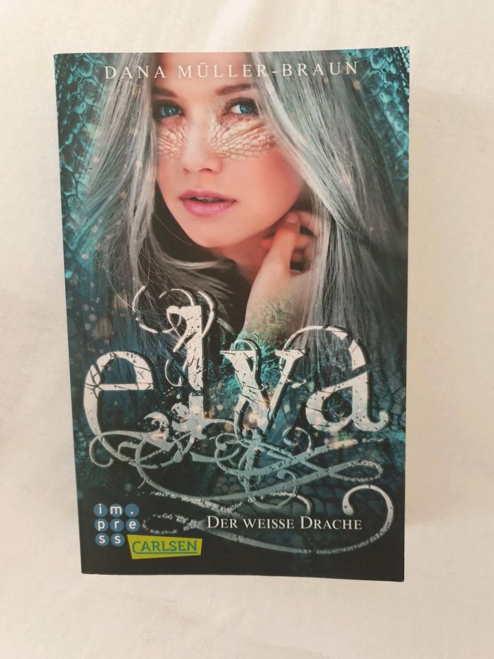 Elya -  der weisse Drache in Heuchelheim