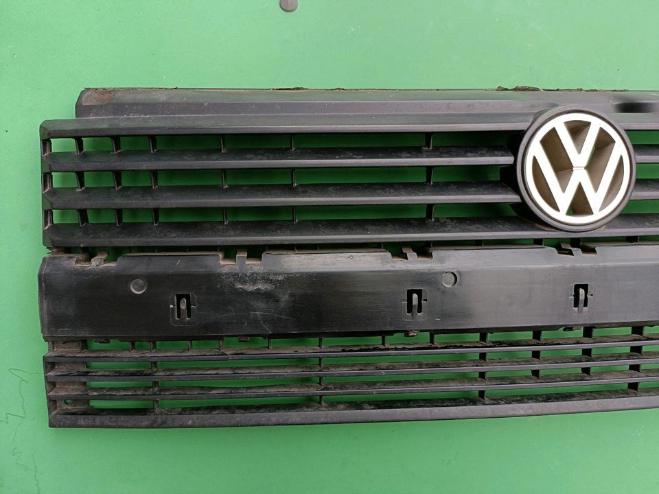 vw t4 kühlergrill, kurze front, ab '96, original vw in Wainsdorf