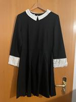 Kleid Größe 40/42 Dresden - Striesen-Ost Vorschau