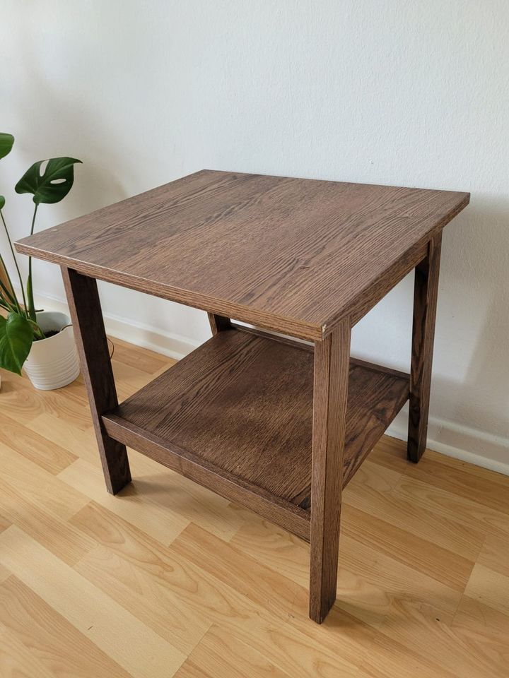 Nachttisch aus Holz IKEA Lunnarp in Bremen