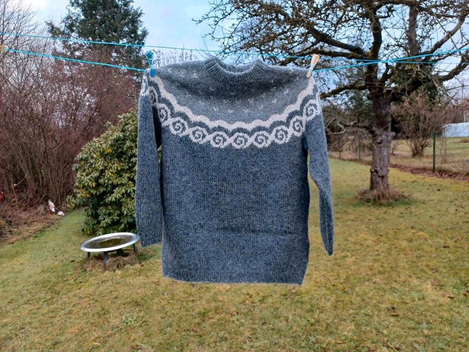 Wollpullover für Jagd handgestrickt Maßanfertigung Islandpullove in Schongau