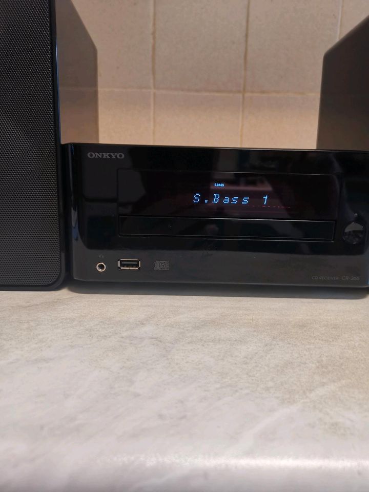 Onkyo Anlage CR 265-schwarz- in Stuttgart