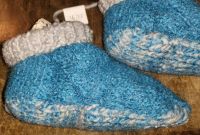 Hüttenschuhe / Socken aus Filzwolle handgestrickt Größe 36/37 Nordrhein-Westfalen - Alfter Vorschau