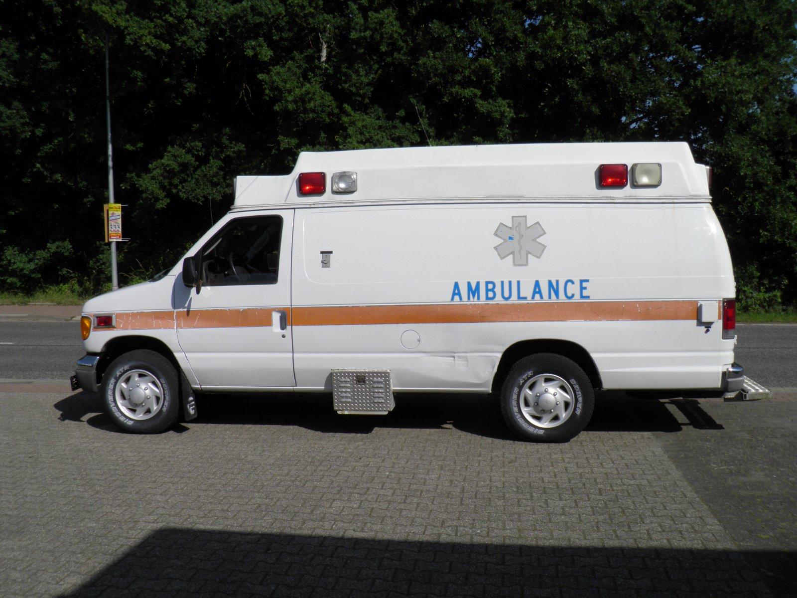 Abbildung des Autos FORD E 350 ECONOLINE DIE…