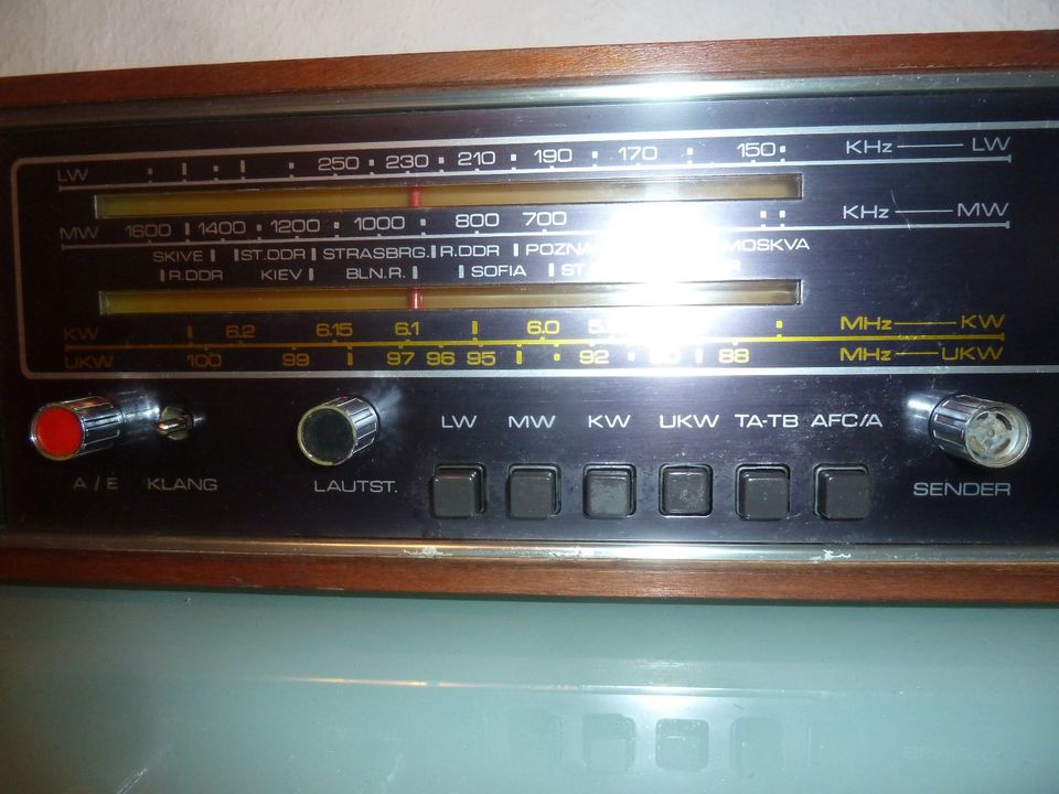 DDR ZEIT 70 HOLZ RADIO PROMINENT DUO KASSETTE VEB STERN ALT ANTIK in Schönfels Gem Lichtentanne