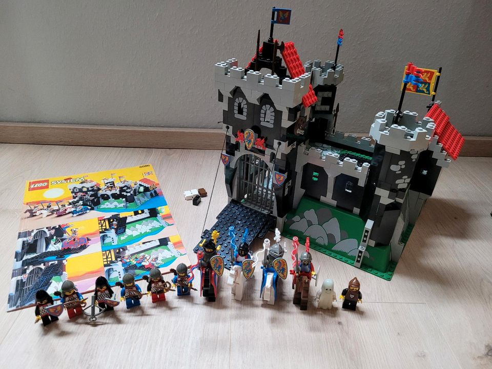 Lego 6086 Lion Kight's Castle Ritterburg - vollständig in Waltrop