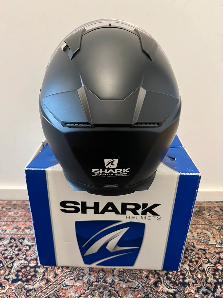 Shark Speed-R Blank Mat Neuwertig in Hamburg