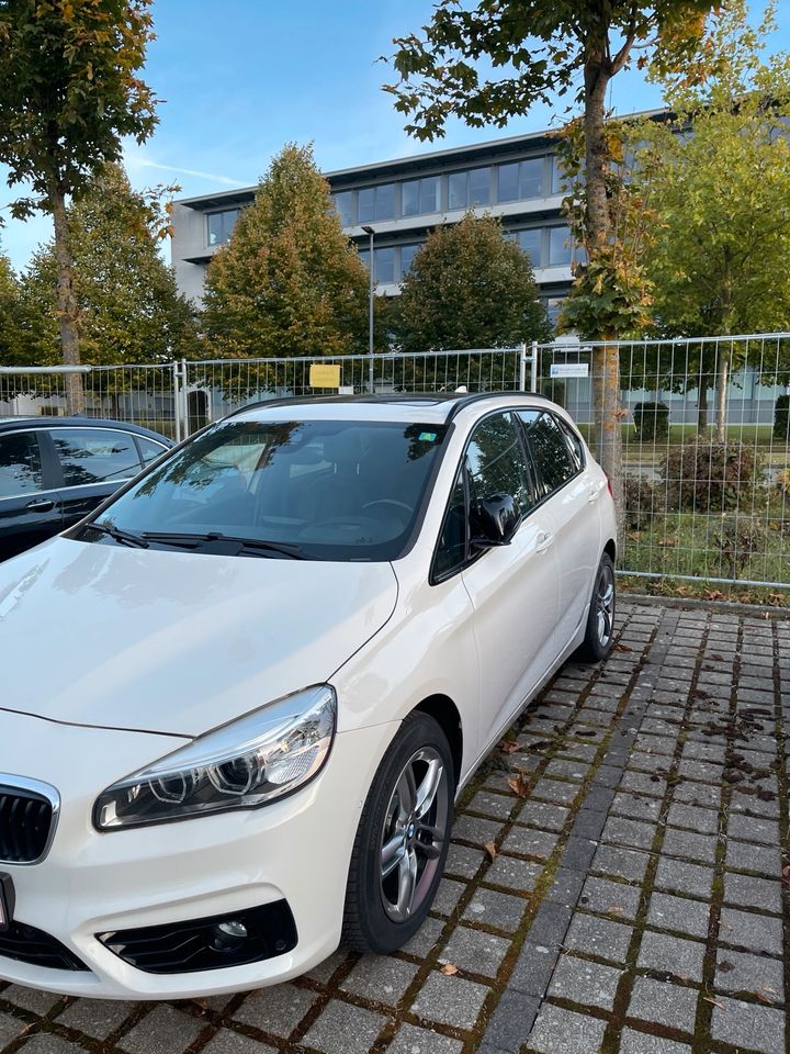 BMW 218D Active Tourer SportLine in Wetzlar