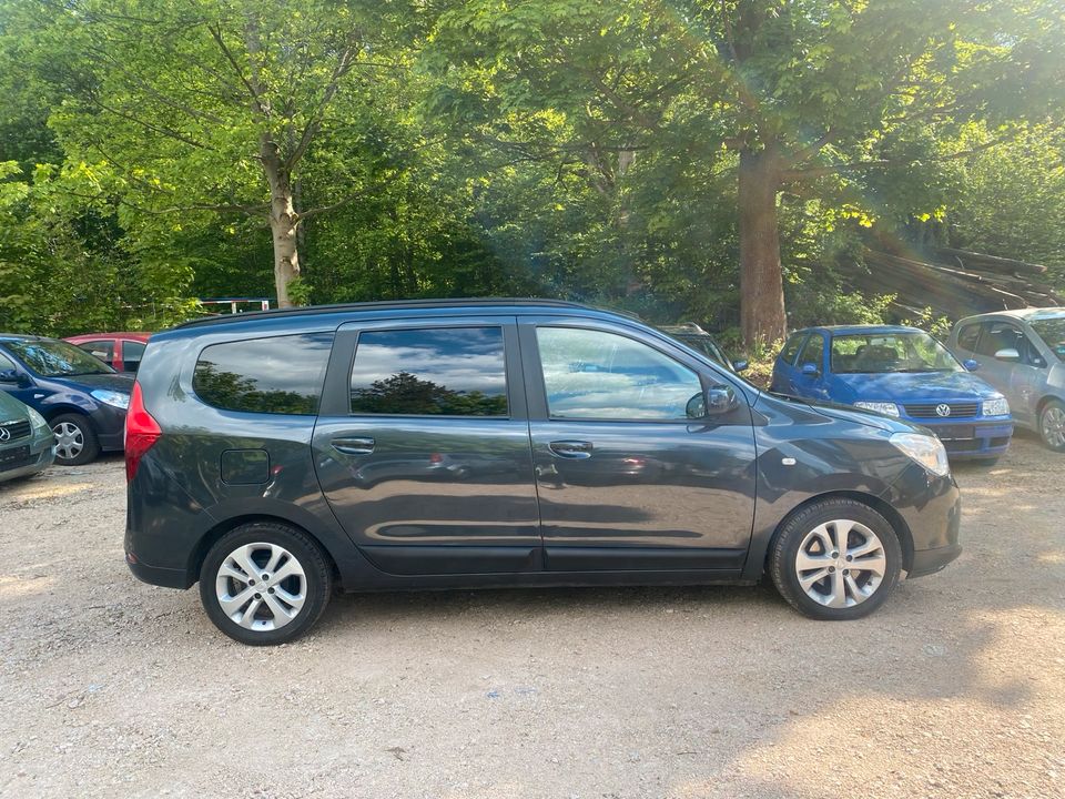 Dacia Lodgy 1.5 DCi Laureate Winterreifem+Tüv 07 2024 in Schwarzenberg (Erzgebirge)