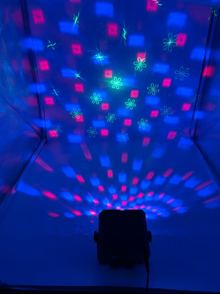 480 Muster Laser Projektor Lichteffekt Discokugel RGB LED Party in Soltau