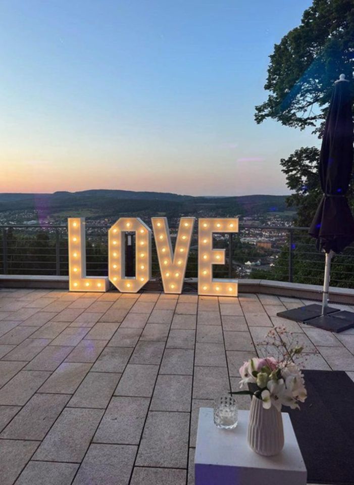LOVE Buchstaben XXL, LED, Wedding, Hochzeit, Feier in Hameln