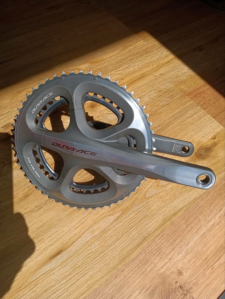 Shimano Dura Ace Kurbelgarnitur FC 7900 175er 10-fach in Sassenburg