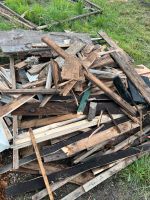 Holz zum verbrennen zu verschenken Sachsen - Zwickau Vorschau