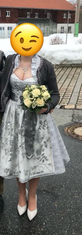 Dirndl Hochzeit Elegant Silber Brautdirndl in Oberpöring