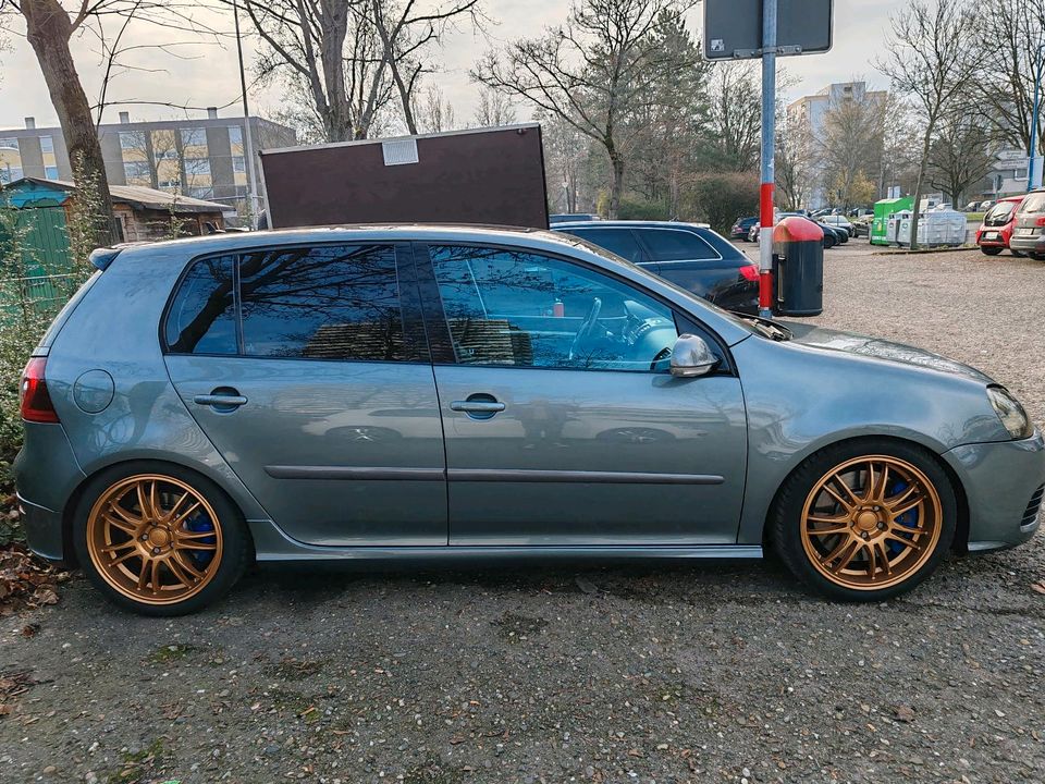 Golf 5 R32 Bitte keine Tausch Angebote in Mannheim