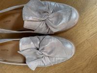 LLOYD Damen Ballerinas Slipper Schuhe Schleife Gr. 40,5 rose Bayern - Zorneding Vorschau
