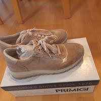 PRIMIGI LEDER SPORTSCHUHE MÄDCHEN  GR. 36 Bayern - Erding Vorschau