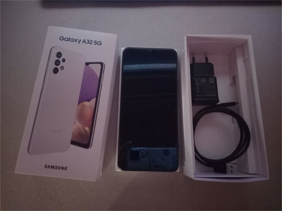 Samsung Galaxy A32 5G Awesome White 64GB gebraucht in Langenburg