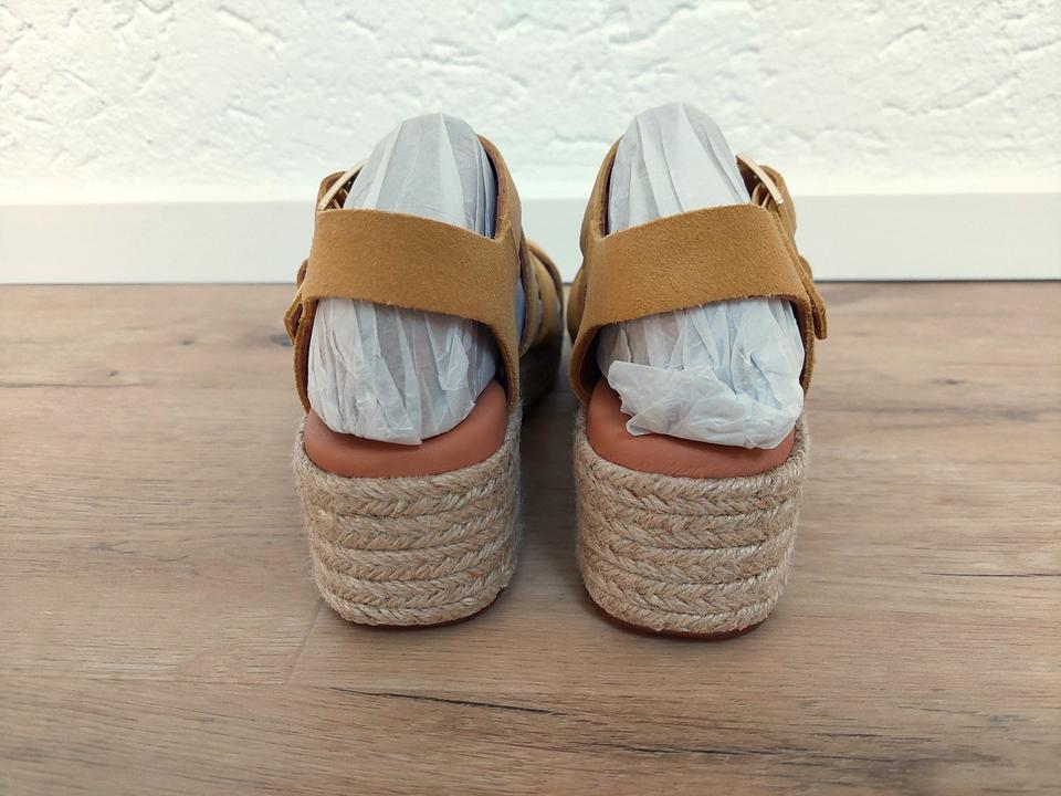 NEU Gelbe Sandalen Sandaletten Highheels von Clarks, Gr. 38 in Ergoldsbach