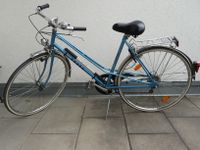 Damenfahrrad Baujahr 1978 Chrommodell blaumetallic Schnellfahrrad Baden-Württemberg - Nürtingen Vorschau