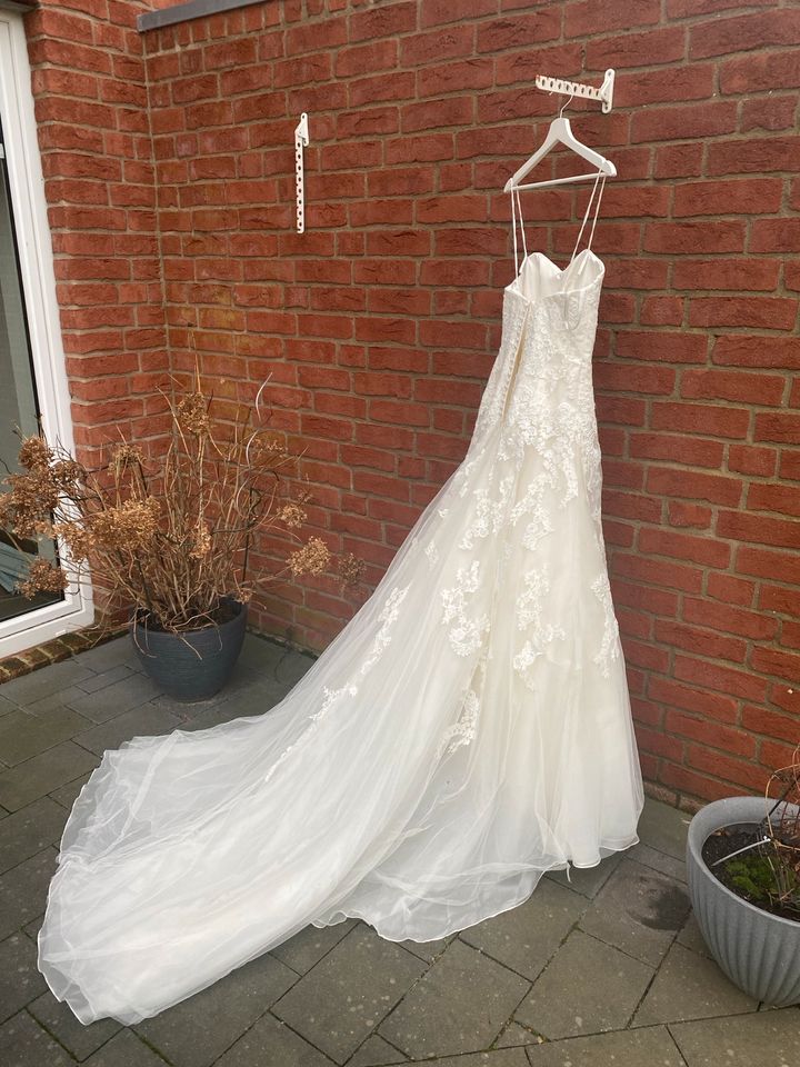 Brautkleid Ivory 36/38 in Egestorf