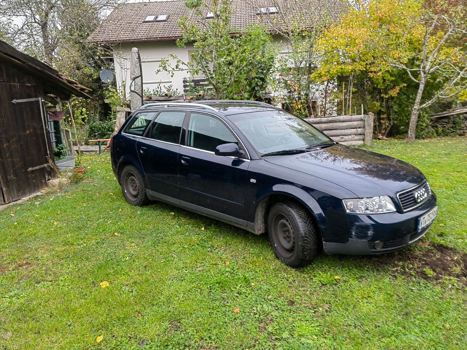 Audi a4 avant baujahr 2002 an Bastler in Ühlingen-Birkendorf