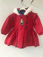 Roter Mantel für Kinder Gr. 92 mit Eichhörnchenmotiv Nordrhein-Westfalen - Moers Vorschau