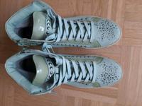 Damen Mädchen Sneaker Kennel & Schmenger Gr.39,Pistazien-grün Frankfurt am Main - Sachsenhausen Vorschau