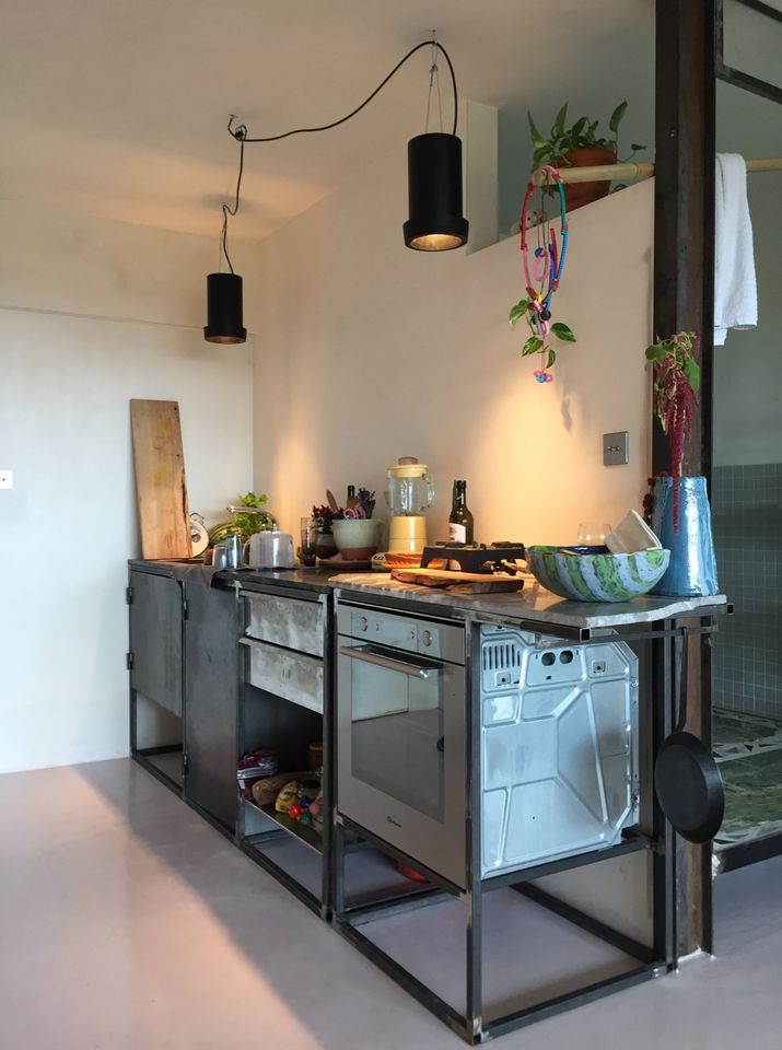 Corbusierhaus: Freie 1 Zimmer Wohnung mit sagenhaftem Blick in Berlin