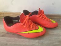 Nike Sportschuhe Fußballschuhe Rot Gelb Berlin - Köpenick Vorschau