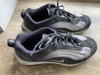 Vintage NIKE Cross Training Sneakers authentische Damen Gr.39 Bayern - Kumhausen Vorschau