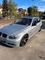 BMW 325i//Panoschiebedach//BiXenon//Bordcomputer// Stuttgart - Stuttgart-Ost Vorschau