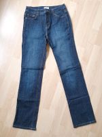 Jeans dunkelblau Yessica Gr. 36 Niedersachsen - Nienhagen Vorschau