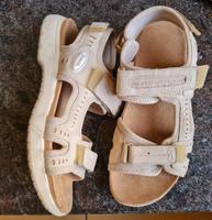 Bench Sandalen beige Gr 37 Nordrhein-Westfalen - Hiddenhausen Vorschau