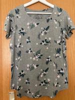 T-Shirt grau mit Blüten Sachsen - Chemnitz Vorschau