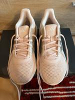 Adidas ultrabounce Laufschuhe rosa Nordrhein-Westfalen - Xanten Vorschau