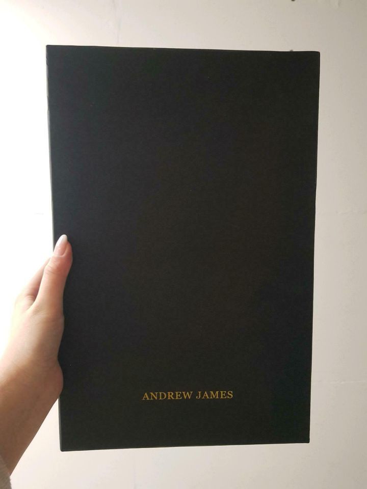 Neu!!! ANDREW JAMES Karton in Berlin