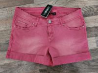 Damen Mädchen Esmara Shorts Hotpants Hose Jeans Gr. 38 Pink ! Bochum - Bochum-Wattenscheid Vorschau