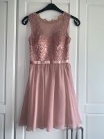 Laona Kleid rosa 38 M top Zustand Cocktailkleid Nordrhein-Westfalen - Petershagen Vorschau