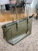 Michael Kors Voyager (Handtasche, Military Green) Friedrichshain-Kreuzberg - Friedrichshain Vorschau