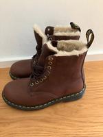 Dr. Martens Stiefel mit Kunstfell 38 Hessen - Idstein Vorschau