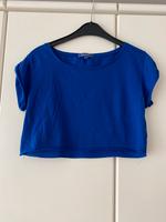 Bauchfreies blaues T-Shirt / Shirt von Bershka / Top in M Bayern - Neusäß Vorschau