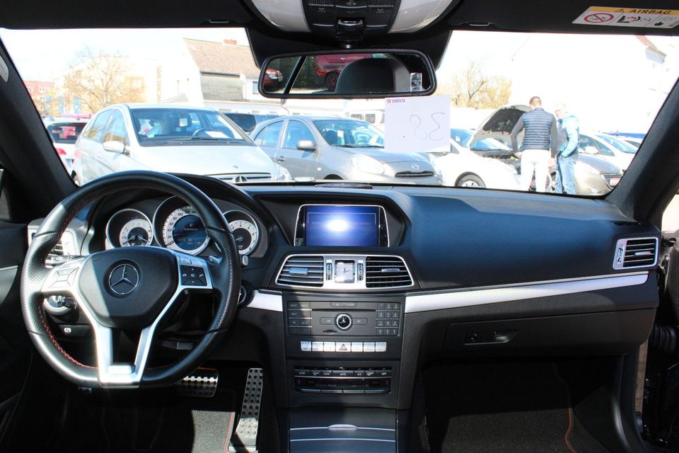 Mercedes-Benz E 250 Coupe´AMG-Line LED Panora Teilleder Kamera in Burg