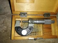 DDR Bügelmessschraube 0-25mm Mikrometer KS Feinmesszeug Suhl Thüringen - Benshausen Vorschau