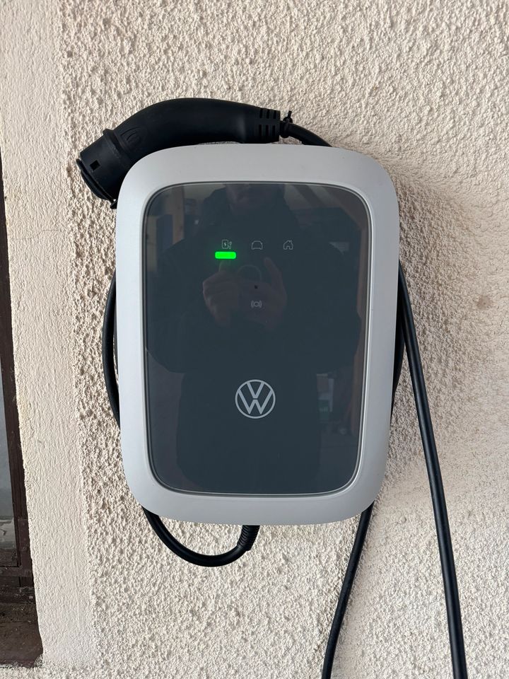 Wallbox VW ID Charger Connect in Satuelle